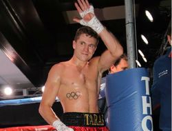 фото - Завтра Тарас Шелестюк сразится с мексиканским «Фейсбуком»