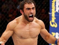 фото - UFC. Омари Ахмедов сразится с экс-чемпионом UFC в андеркарде у Олейника и Льюиса