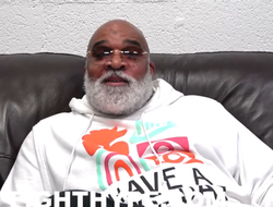 фото - Канело напоминает темнокожего боксёра — Эллерби из Mayweather Promotions