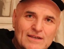 фото - Фьюри-отец предположил, что Уайта нужно отправить в психбольницу: видео