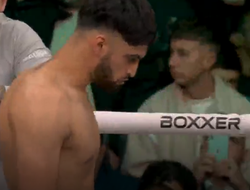 фото - Азим взял евротитул, сенсация в Манчестере: видео