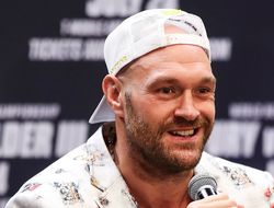 фото - Тайсон Фьюри рассказал, за сколько раундов уничтожит Уайлдера в третьем бою