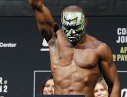 фото - Камару Усман не прочь подраться с Хорхе Масвидалом