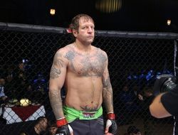 фото - «Детей придётся тоже бить». Александр Емельяненко анонсировал три боя до конца года