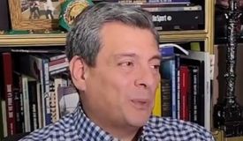 В стиле WBC. Теперь особенным чемпионам будут дарить цепочку с кулоном: фото