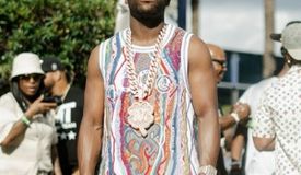 Мейвезер ошибся, бой с Пакьяо официальный — гендир MP Promotions