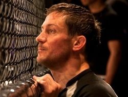 фото - Как с Канело: у Макгрегора хотят сделать Мэйуэзера потяжелее