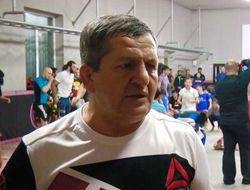 фото - Сен-Пьер или Фергюсон? Абдулманап Нурмагомедов — о желанном сопернике для Хабиба
