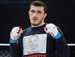 фото - M-1 Challenge 73: Эмеев победил Токова, Идрисов нокаутировал Бухингера