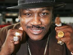 фото - Дымящийся Джо