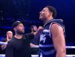 19-летний супертяж Атанг одержал четвёртую досрочку: видео