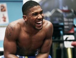 фото - Энтони Джошуа: Обещаю, что буду драться с Фьюри