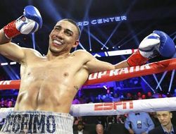 фото - Теофимо Лопес предложил бой Девину Хэйни? Отвечает промоутер Эдди Херн