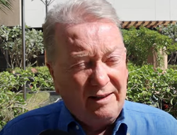 фото - «Не моргайте». Промоутер Фьюри о реванше с Усиком