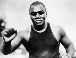 фото - Смоляной малыш из Бостона