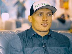 фото - Усик — о выходке Хука на пресс-конференции: видео