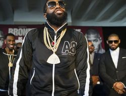 фото - Постановление суда: Броунер должен ювелиру 1,5 миллиона долларов США