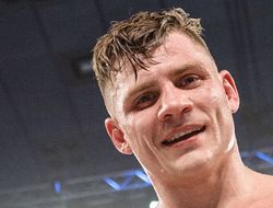 фото - Беринчик победил джорнимена Окуру, Малиновский — опытного Осехо