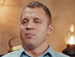 фото - Бриедис выдал инсайд: Усик сэкономил на тренере
