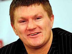 фото - Рикки Хэттон вновь покатился по наклонной?