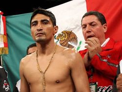 фото - Эрик Моралес: вся карьера и путь в боксе — видео