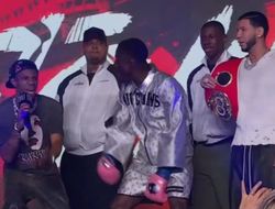 фото - Хитчинс побил Камбососа в дебютной защите титула: видео