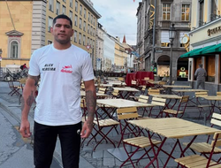 фото - Перейра завершил карьеру. Анкалаев требует нового оппонента