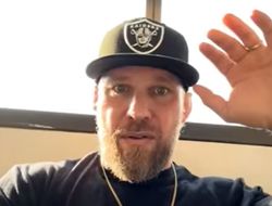 фото - Двалишвили будет бит Сэндхагеном? Мнение тренера Мераба