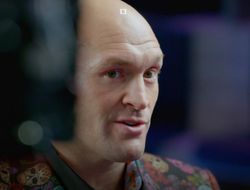 фото - Тайсон Фьюри лоббирует супербой нокаутёра и «непробиваемого» бойца