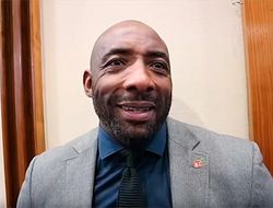 фото - Усик выключил Кличко за два раунда, но Беллью технически лучше — аналитик