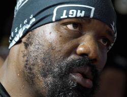 фото - Чисора объяснил, почему «поменял» Нганну на реванш с Усиком