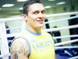фото - Александр Усик забыл, с кем может драться во Львове 27 сентября