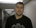 Гвоздик сразится за «временный» титул с французом, а не с Альваресом 