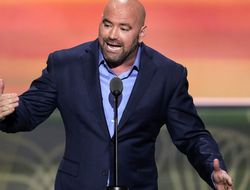 фото - Дэйна Уайт отвечает Бобу Аруму, бьёт ниже пояса