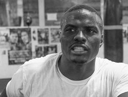 фото - Питер Киллин после поражения Ангуло: Хорошо, что у жены тоже есть работа...