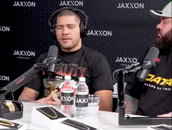 фото - Внезапно! Чемпион UFC заговорил о поединке с Усиком