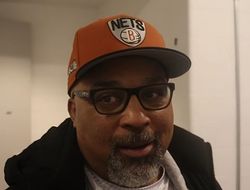 фото - «Бетербиев — очень умный боец». Реакция тренера Макгирта на поражение Смита