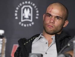 фото - UFC: Лоулер и Кондит узнали новую дату боя