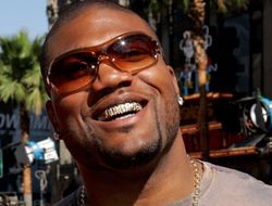 фото - Джексон–Мпумбу и Заяц–Лаваль в полуфиналах Гран-при на Bellator 110