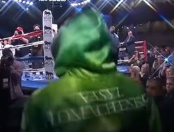 фото - «Настоящая легенда». Звёзды бокса комментируют уход Ломаченко