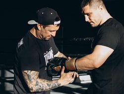 фото - «Упускать такой шанс было бы неправильно». Интервью тренера Олександра Корха о бое Сиренко-Новицкий 