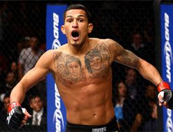 фото - UFC 181: Петтис отстоял титул, остановив Мелендеса