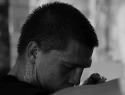 фото - Младшему Цзю нашли небитого оппонента. Бой похож на элиминатор