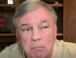 фото - «Стивенсон — это новый Ломаченко. И это проблема». Эксперты не верят в бой Шакура с Джервонтой