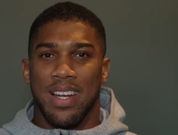 фото - Джошуа назвал победителя в противостоянии Дюбуа-Миллер