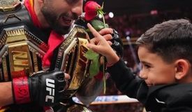 Инсайдер прокомментировал слухи о том, что у Топурии могут отобрать пояс