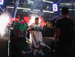 фото - Когда Канело даст бой Чарло и Головкину? Отвечает тренер мексиканца