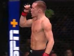 фото - Пётр Ян перебил «Маньяка» Макги в Абу-Даби