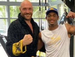 фото - Спарринг-партнёр Фьюри предупредил Усика: «Тайсон уже не тот, каким был прежде!»