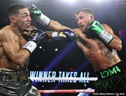 фото - Хосе Рамирес проглотит Теофимо Лопеса и не заметит — мнение Василия Ломаченко